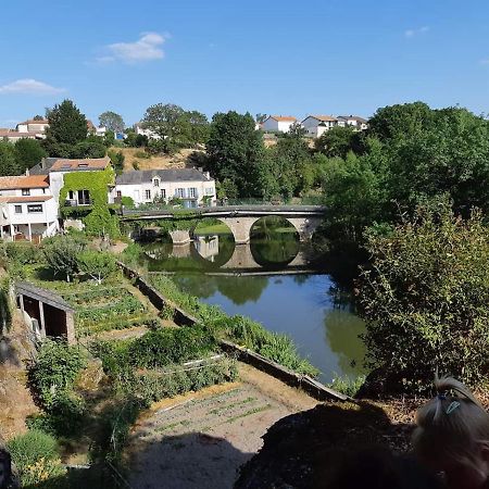 Gite Le Haut Du Pave 3 A 7 Chambres 6 A 14 Couchages, 3 Min Du Puy Du Fou Лез-Епесс Екстер'єр фото