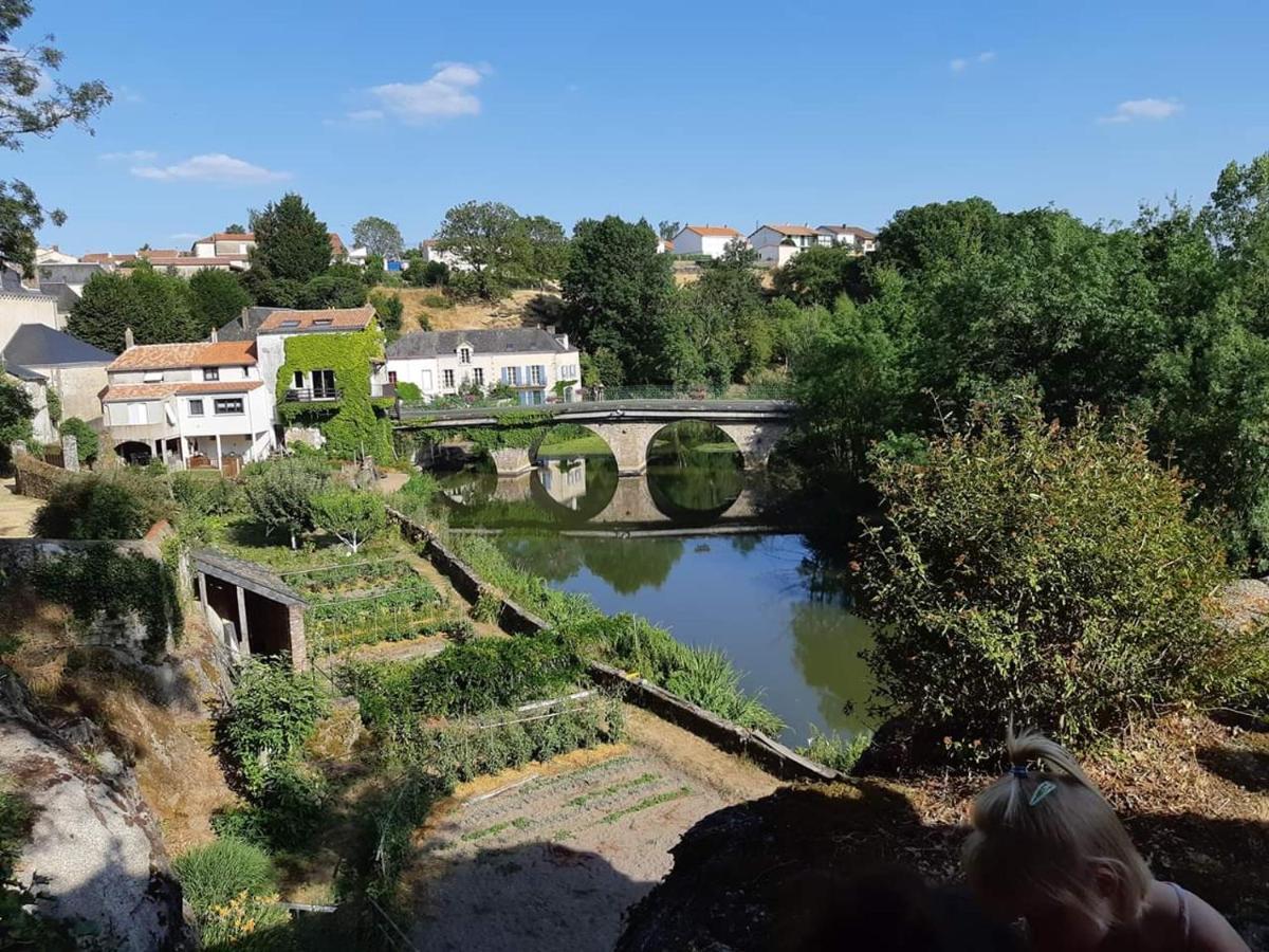 Gite Le Haut Du Pave 3 A 7 Chambres 6 A 14 Couchages, 3 Min Du Puy Du Fou Лез-Епесс Екстер'єр фото